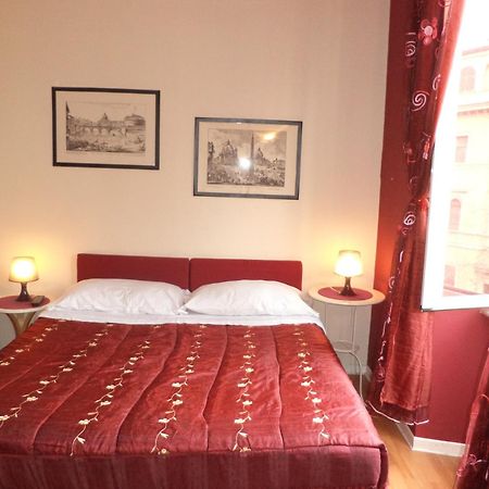 Enjoy Roma Bed & Breakfast エクステリア 写真