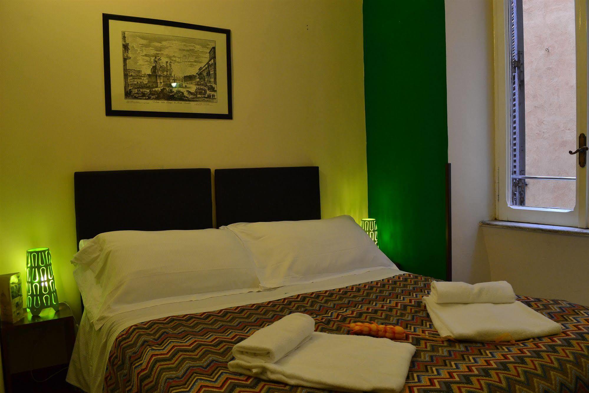 Enjoy Roma Bed & Breakfast エクステリア 写真